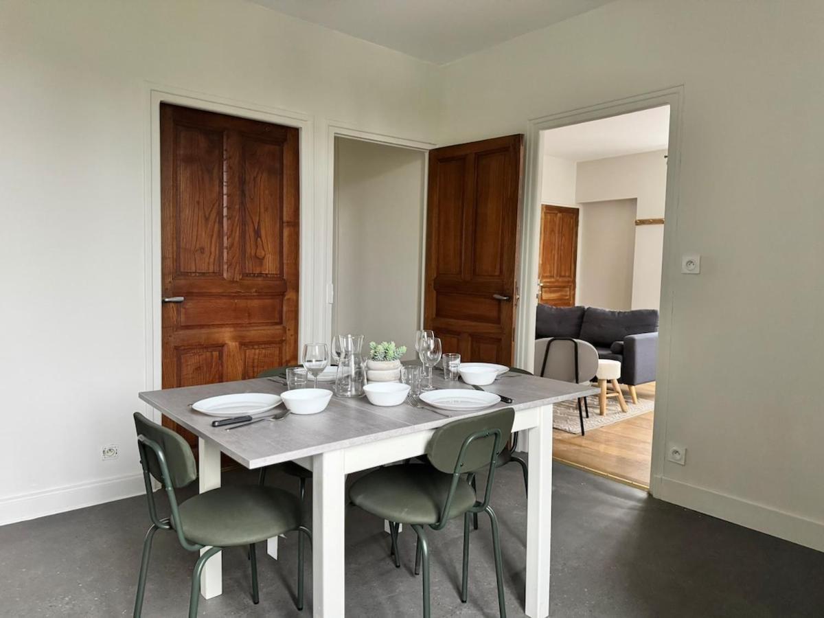 Loustal D Henri 3 Chambres Luc المظهر الخارجي الصورة